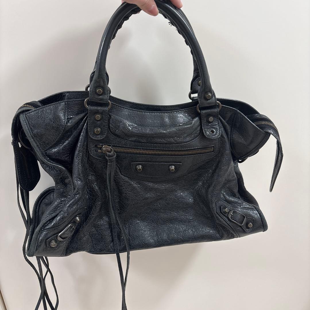 バレンシアガ　シティバック