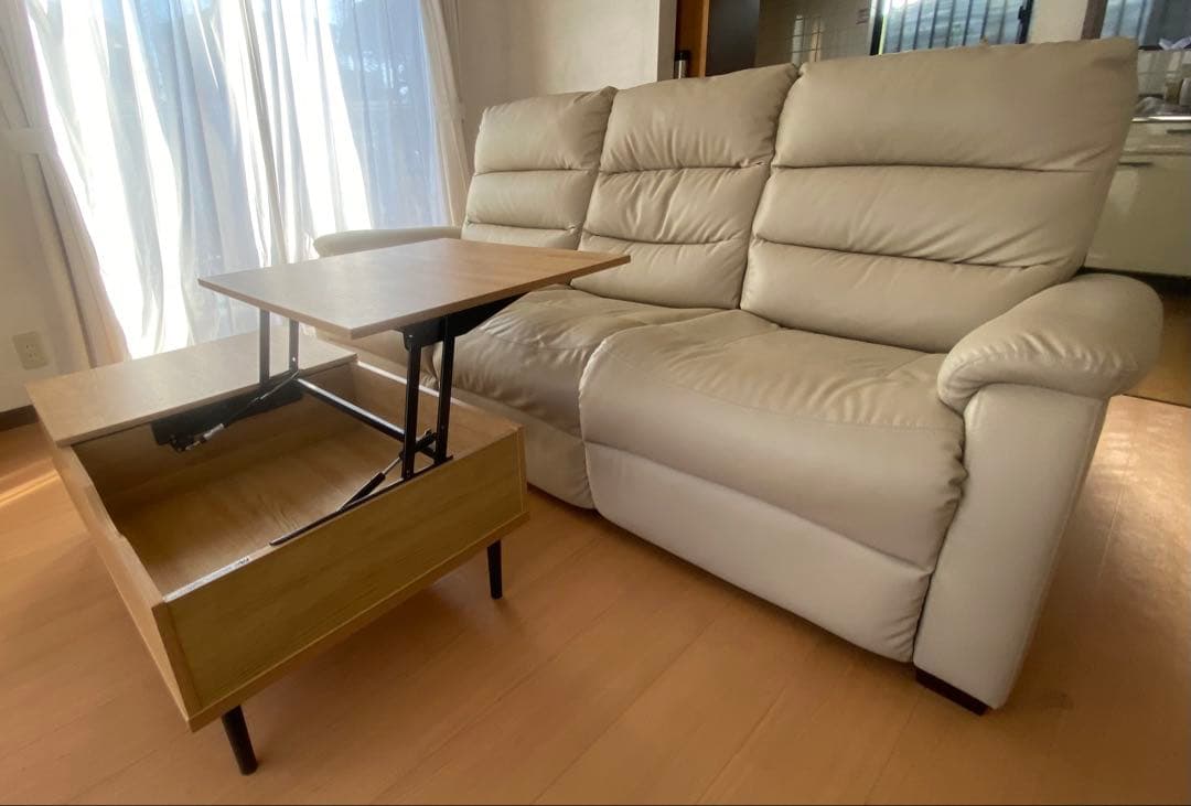 【超お得・テーブル付・極美品】ニトリ 電動リクライニングソファ 3人掛