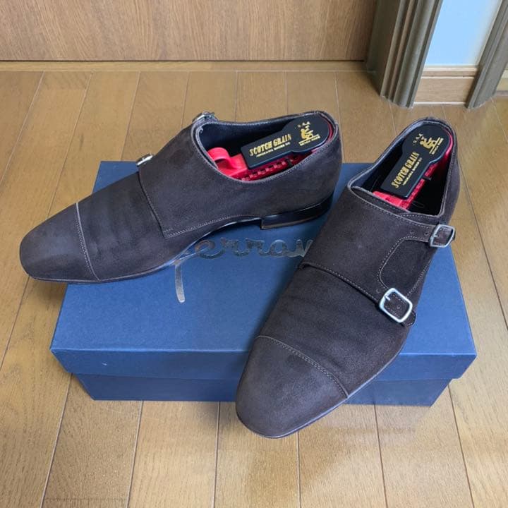 最終値下げ！美品✨【フェランテ】スウェード茶 ７