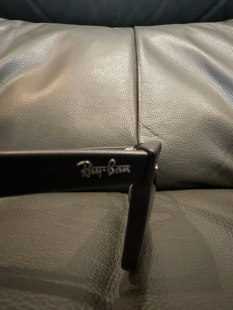 RB2140F-601SR5 RayBan レイバン サングラス マットブラック