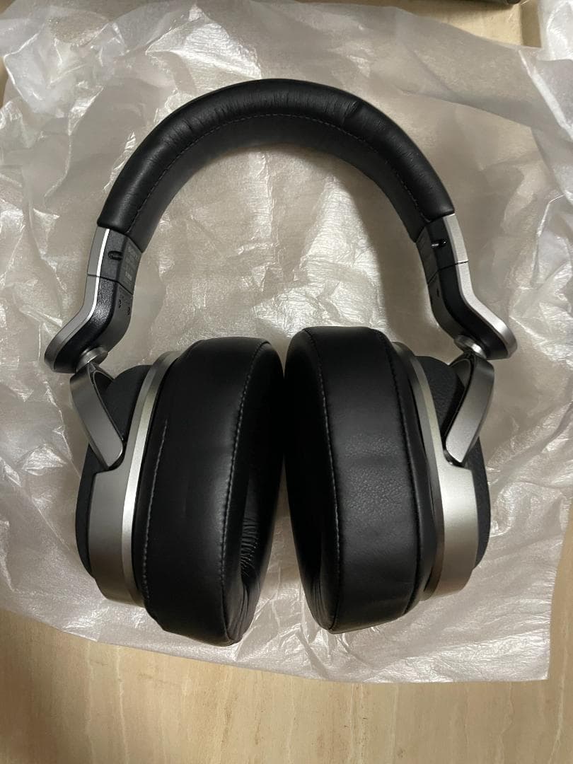 美品 SONY MDR-HW700DS デジタルサラウンドヘッドホンシステム
