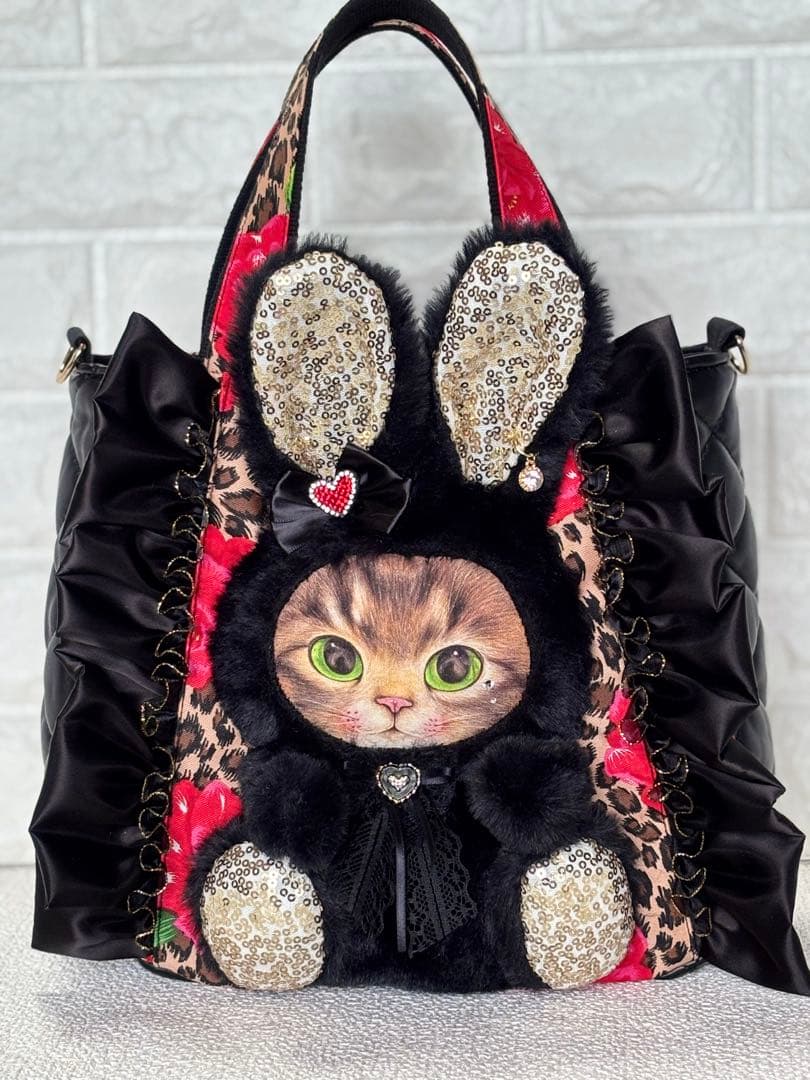 さ*ー様 コヤンイサムチョン　フリルトートバッグ　黒うさサンダーちゃん　ヒョウ柄
