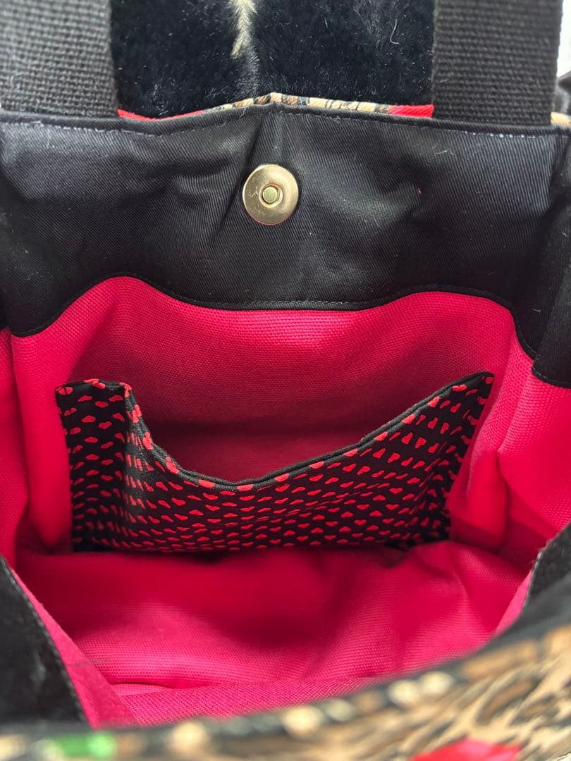 さ*ー様 コヤンイサムチョン　フリルトートバッグ　黒うさサンダーちゃん　ヒョウ柄