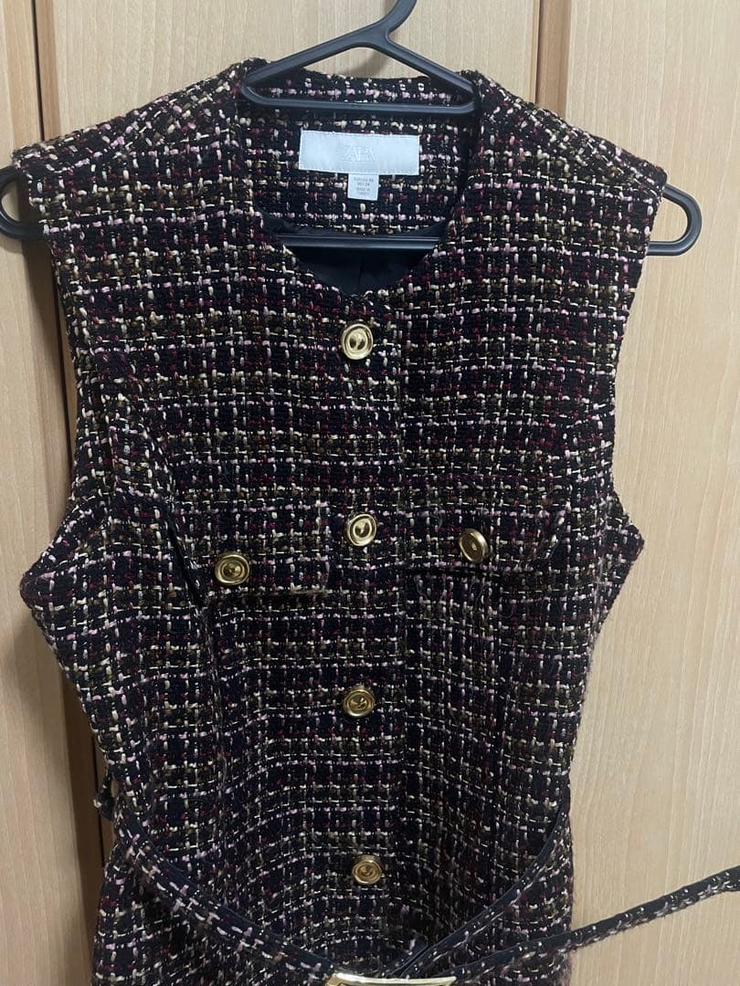 ZARA ツイードジレ