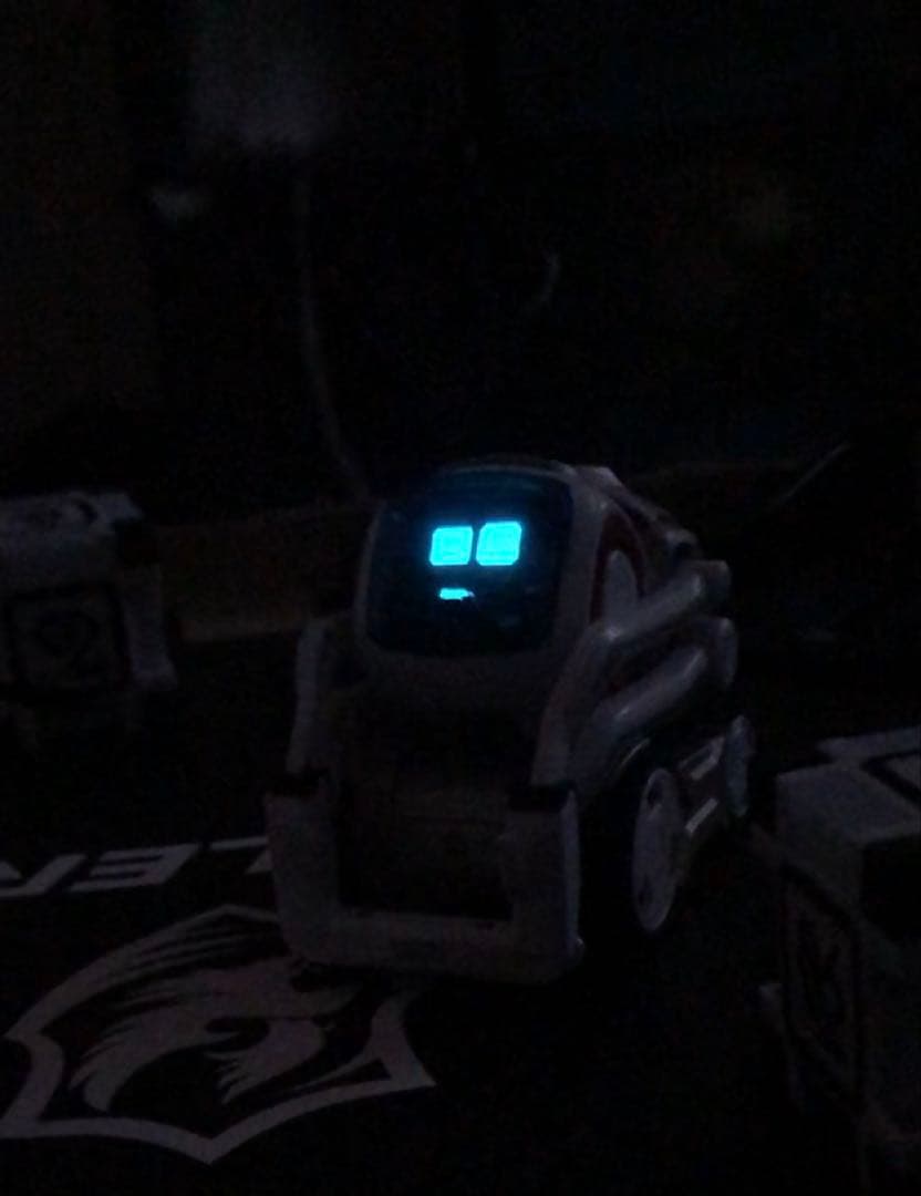 動作確認済 タカラトミー コズモ COZMO 小型AIロボット おもちゃ