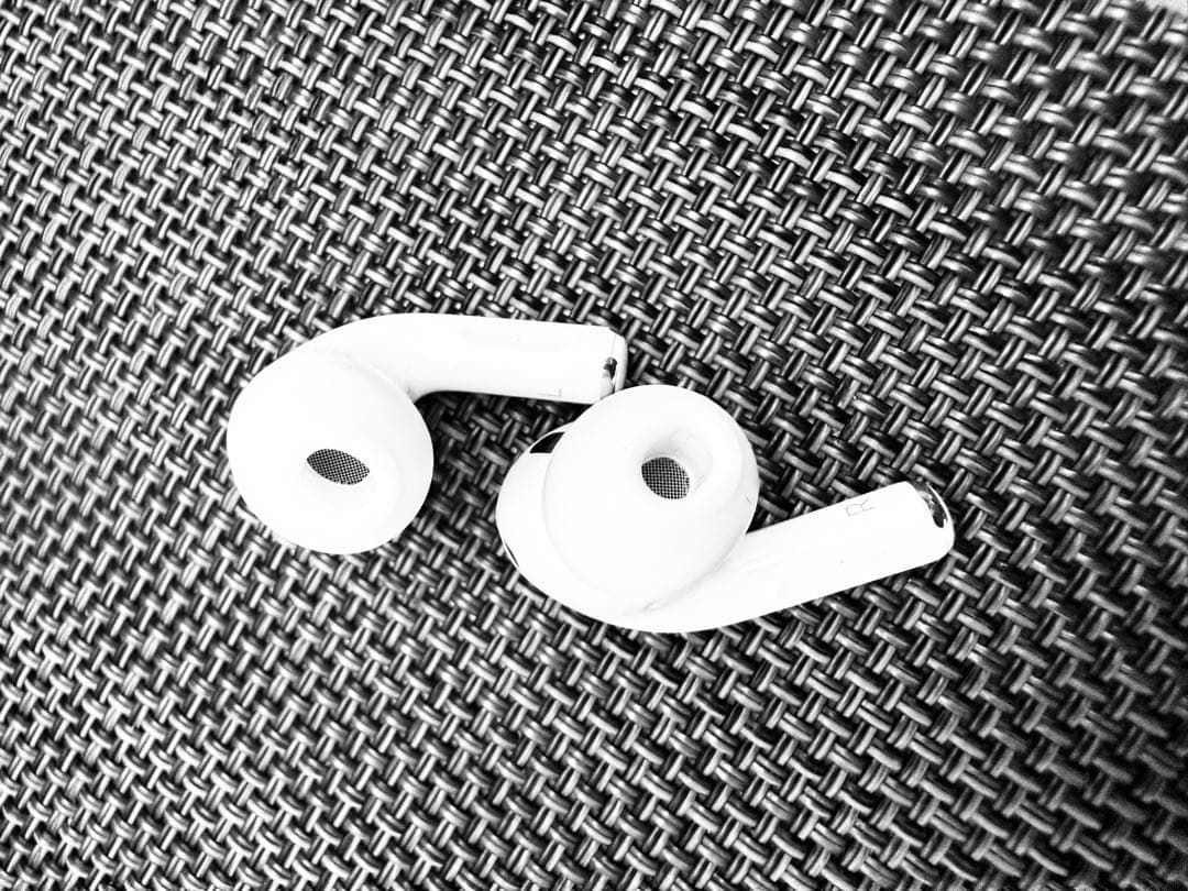 AirPods Pro 2 （USB-C）本体 交換用イヤーチップ付き