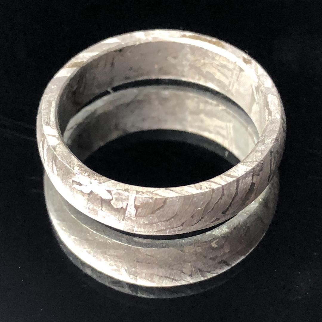 アルタイ隕石 メテオライト リング　くりぬき　指輪　鉄隕石｜希少