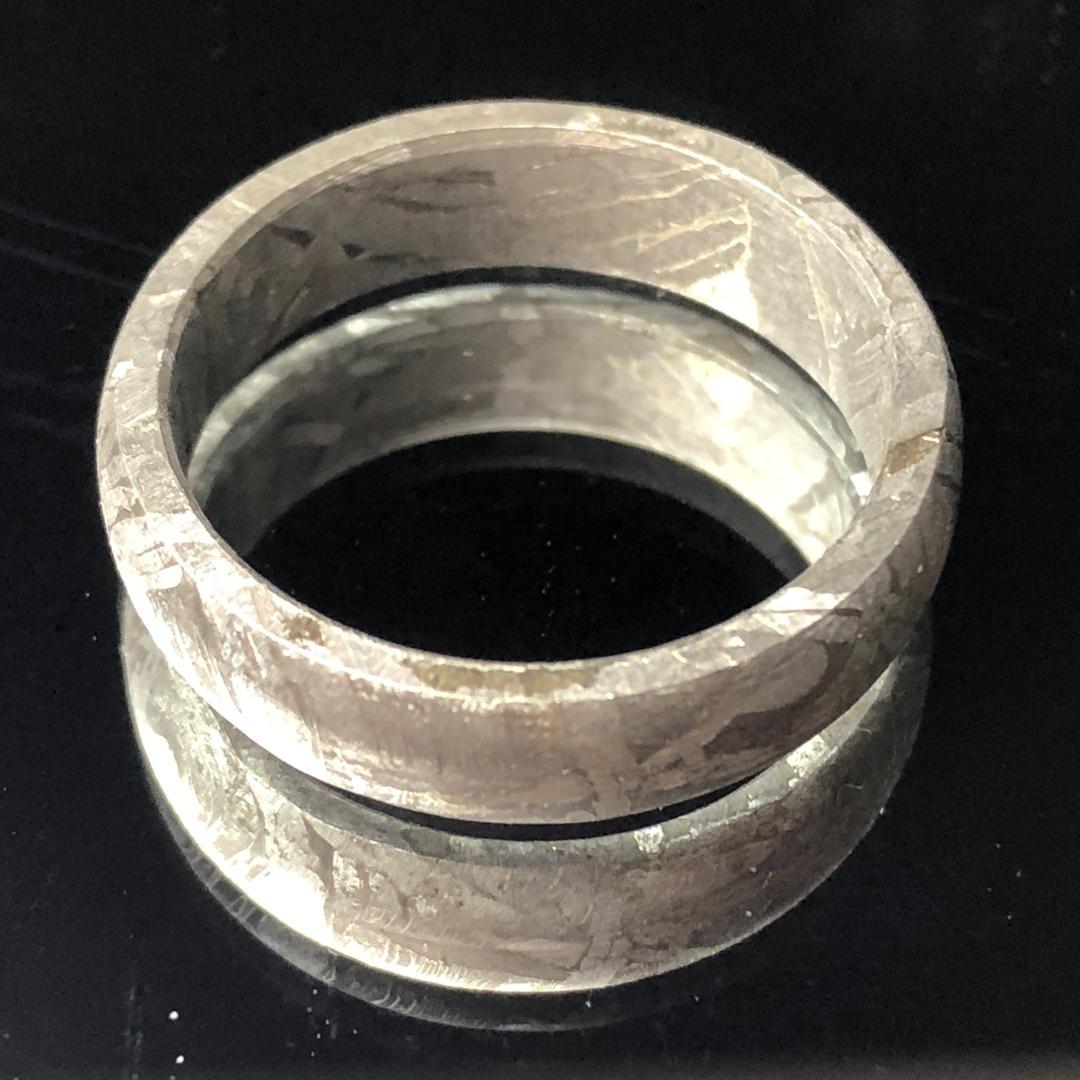 アルタイ隕石 メテオライト リング　くりぬき　指輪　鉄隕石｜希少