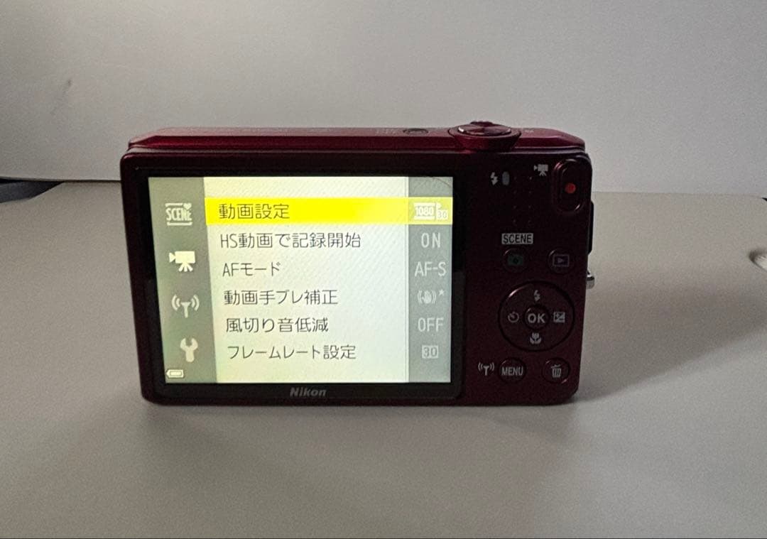 Nikon COOLPIX レッド 12倍光学ズーム　used