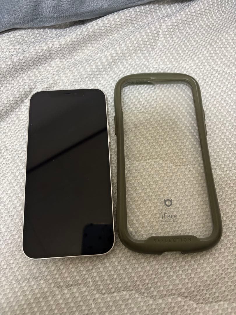 iPhone12 64GB ホワイト SIMフリー
