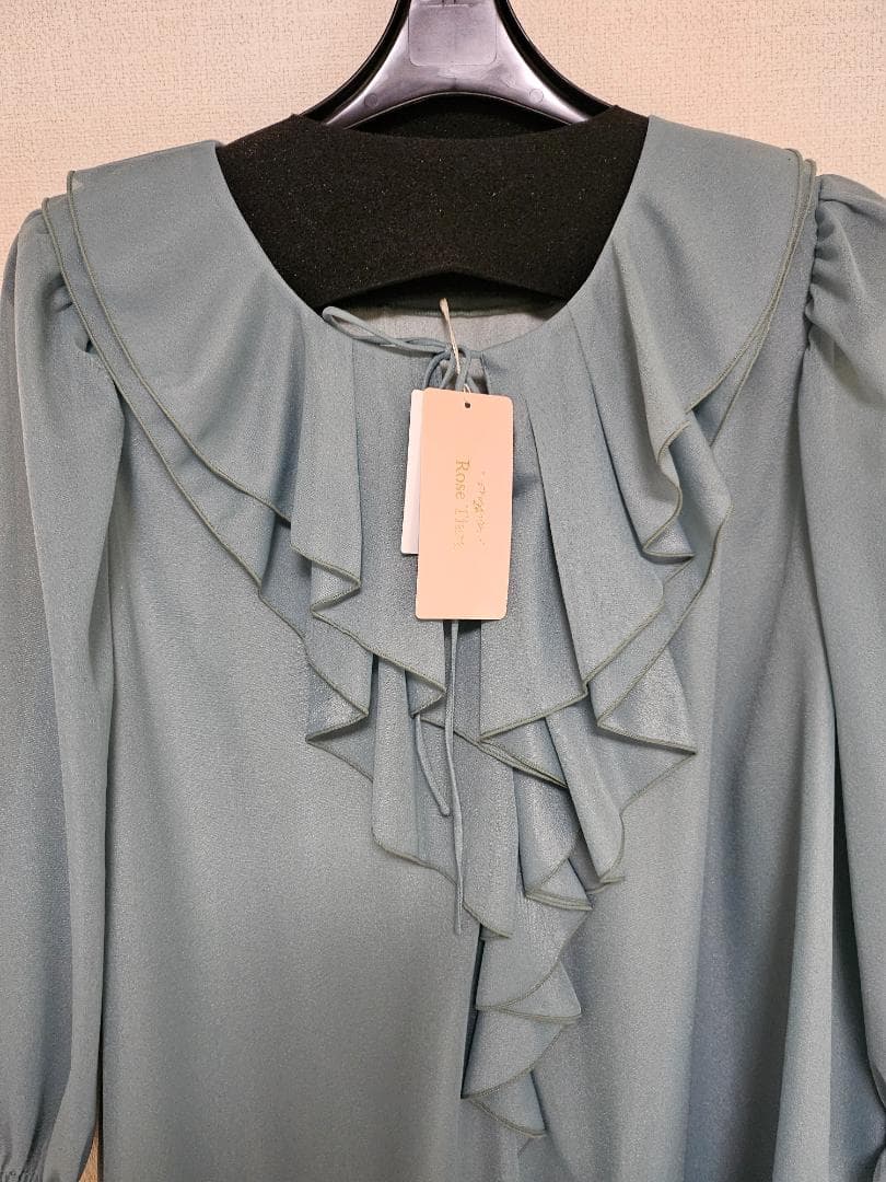 定価￥23,100円・ローズティアラ春物新作（脇下身幅64cm）ブルーグリーン