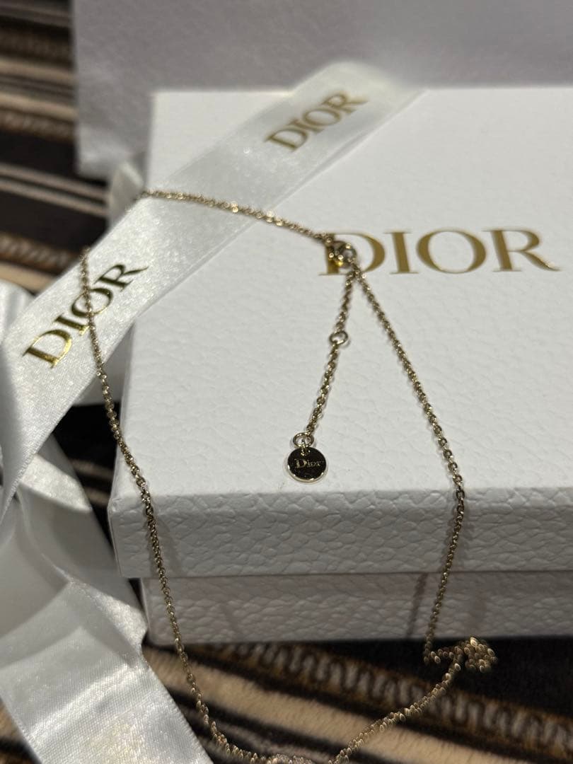 Dior Clair D Lune ネックレス　ゴールド