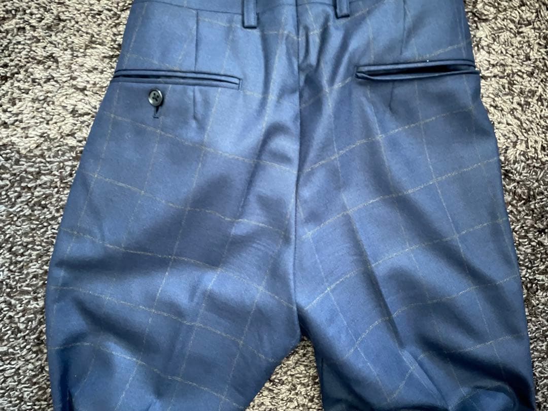 【ほぼ未使用】イタリア製セットアップスーツ44ネイビーブルー