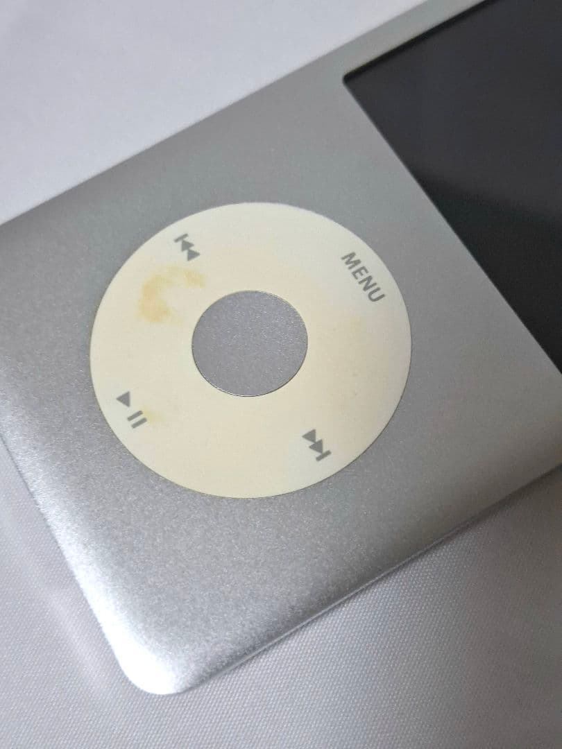 ジャンク品　箱付き　iPod Classic silver 160GB