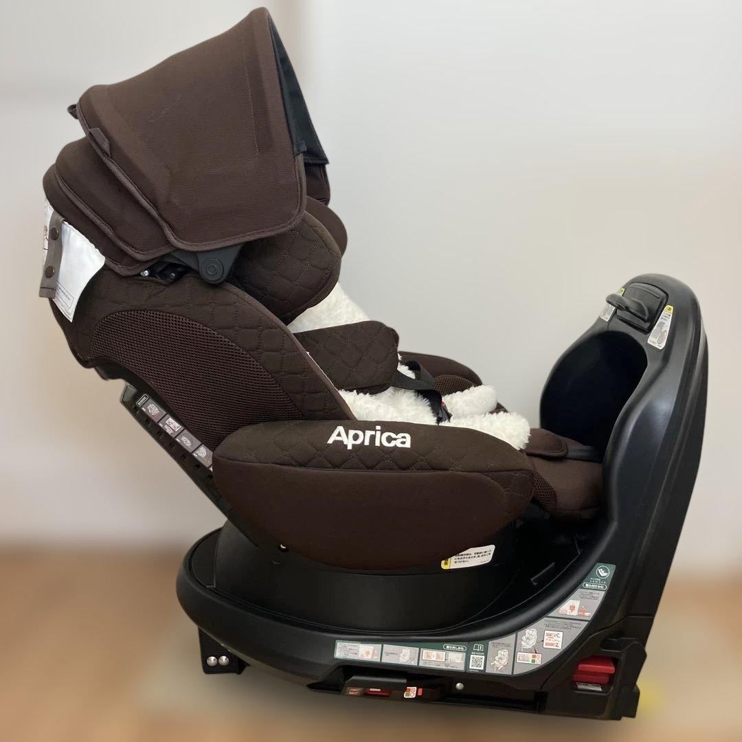 N.G様　Aprica フラディアグロウ　ISOFIX ブラウン