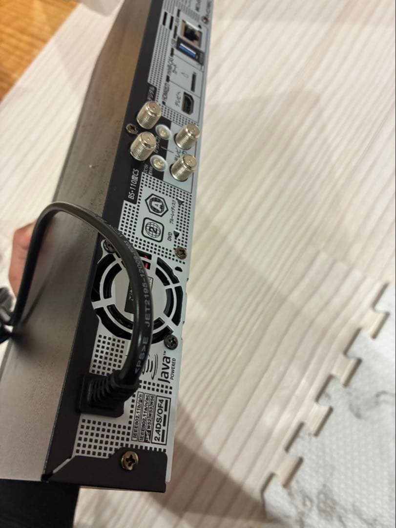 【美品】TOSHIBA DBR-T101 1TB ブルーレイレコーダー