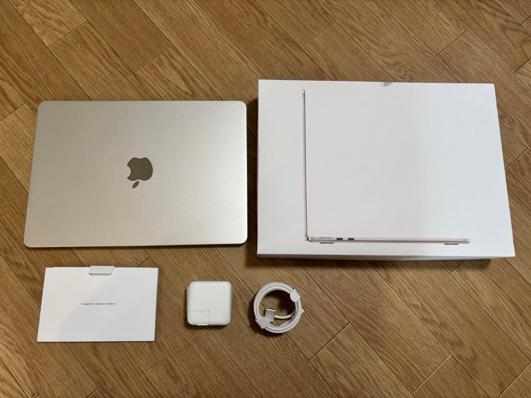 M2 MacBookAir スターライト 8GB 256GB USキーボード