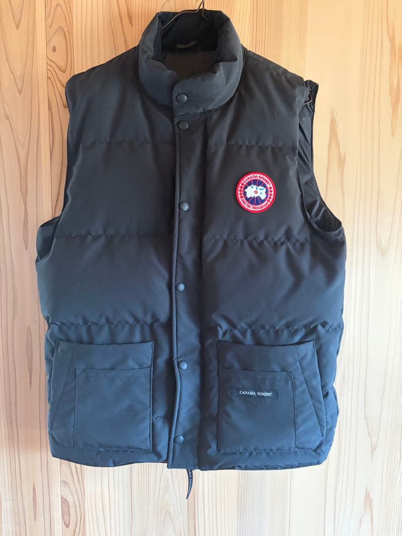 カナダグース　ダウンベスト　サイズM