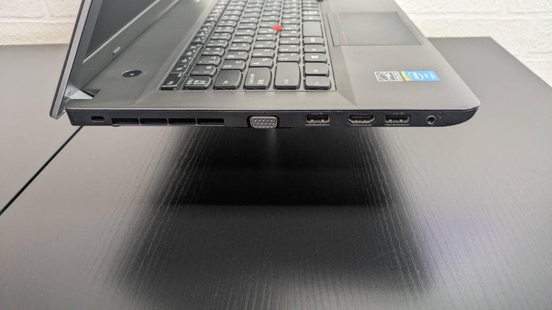 ThinkPad /新品SSD/ノートパソコン/Windows11/オフィス付