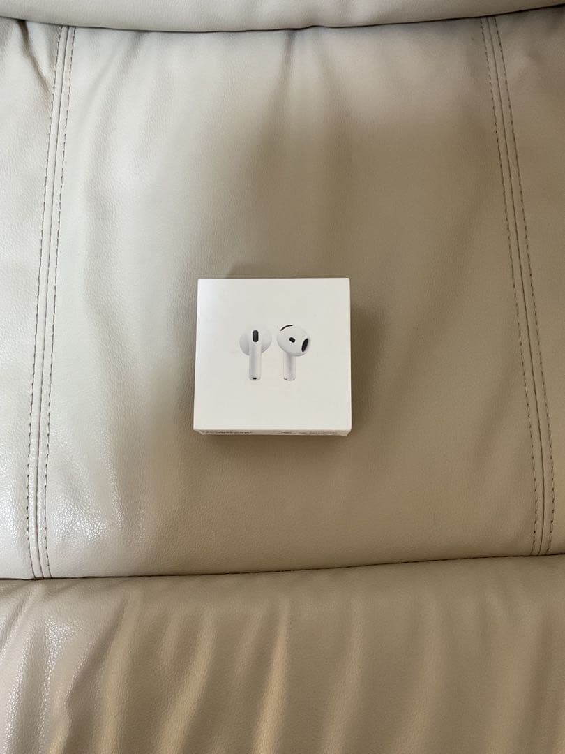 AirPods本体と充電ケースセット