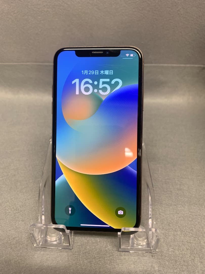 美品中古　国内版　SIMフリー　iPhone XR　 64GB コーラル色