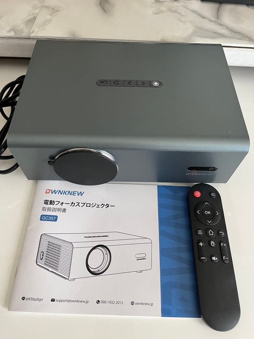 WUNKNEW GC357 プロジェクター本体