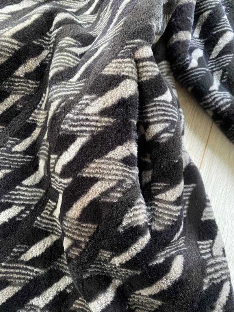 婦人服　毛皮　フェイクファーコート ブラックグレー