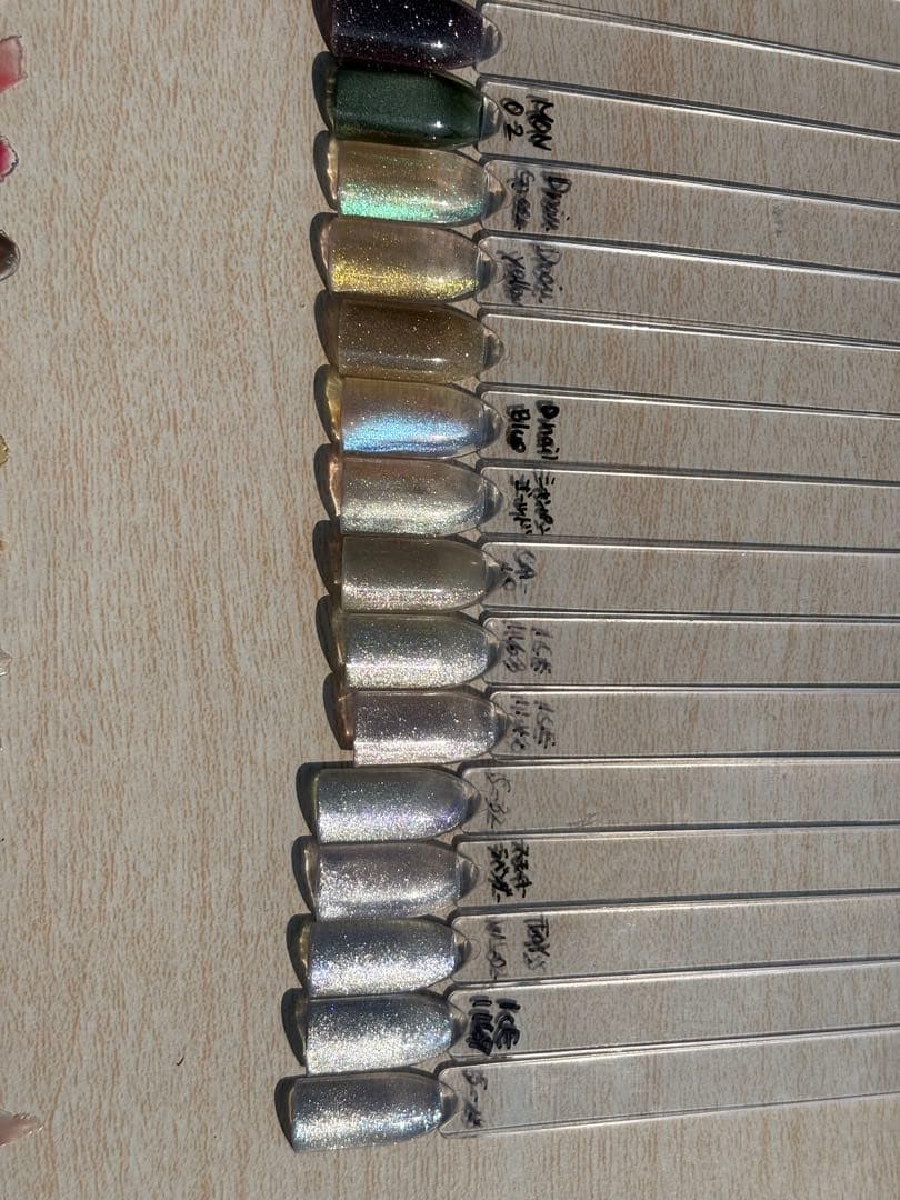 最終値下げ！ボールマグ付き❣️プロ用多数　カラージェル　53色＋α