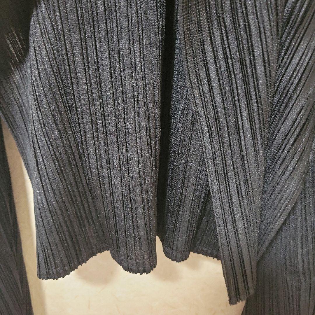 PLEATS PLEASE ISSEY MIYAKE プリーツ 黒　サイズ3