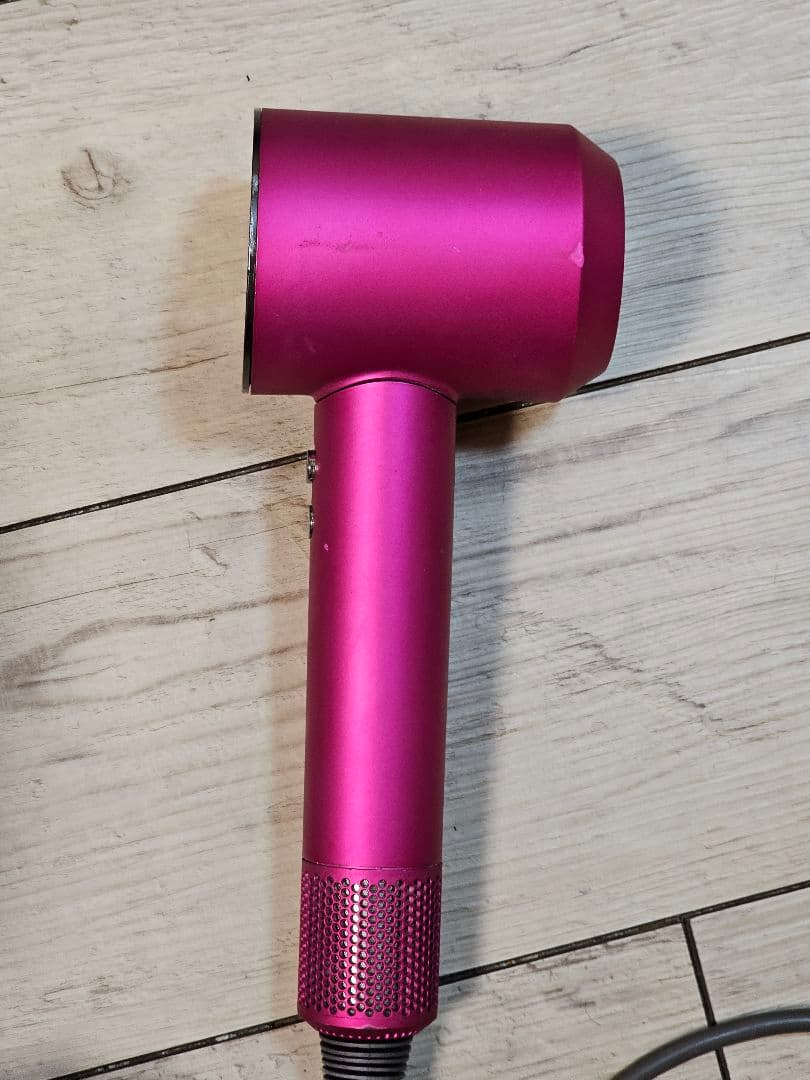 圧倒的最安　保証付き！　ダイソン　メンテナンス済み　dyson hd08　ピンク