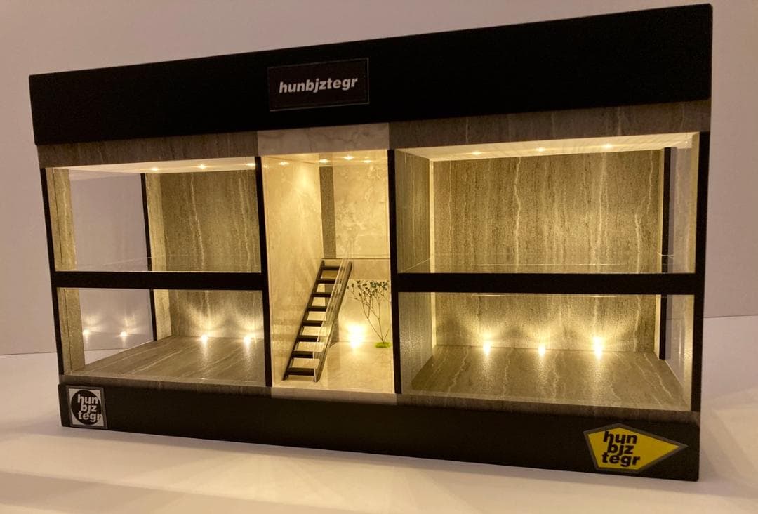 1/43展示13台可・大理石＆砂岩・2層式ディスプレーBOX / ネオジオラマ