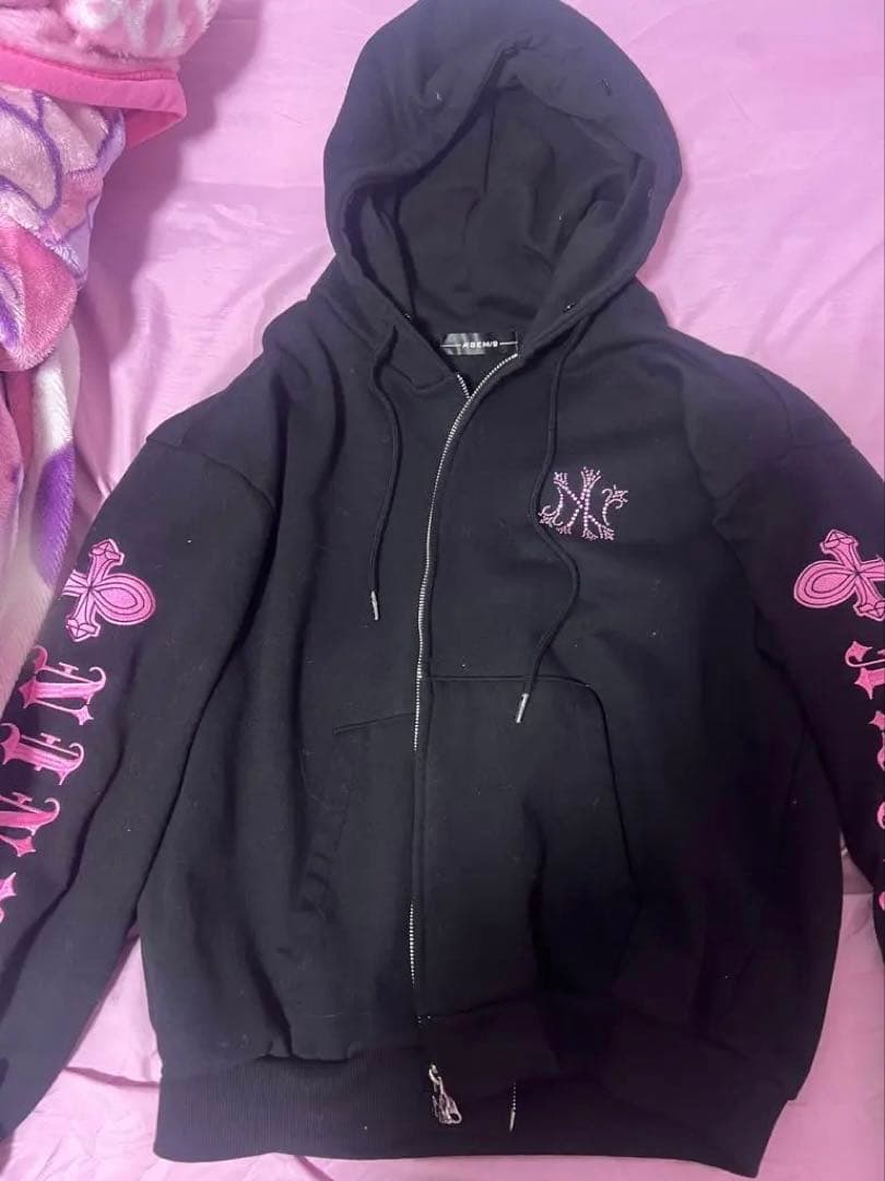 A'GEM/9 × .kom 『A'GEM/9/エージェムナイン』 パーカー