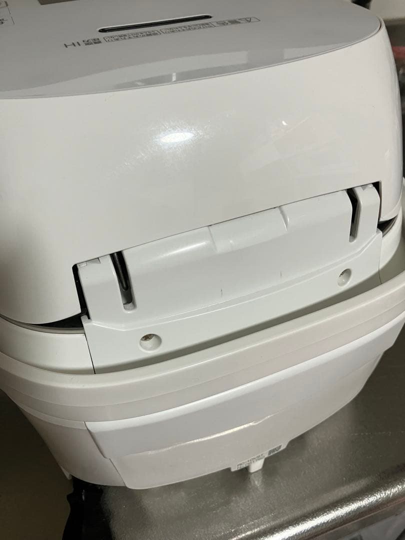 東芝 炊飯器 RC-10VST 圧力IH 5.5合 本体のみ 動作確認済み