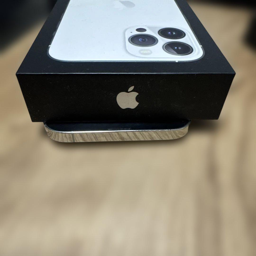 Apple iPhone 13 ProMax シルバー 本体