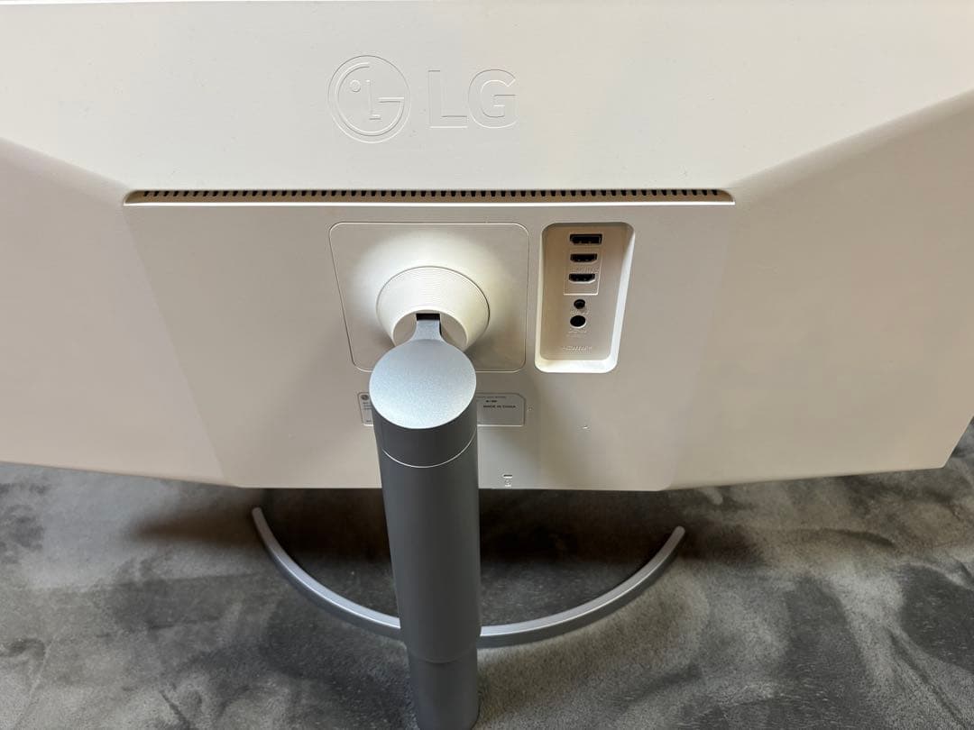 LG 34WN650-W 34インチ　ウルトラワイドモニター