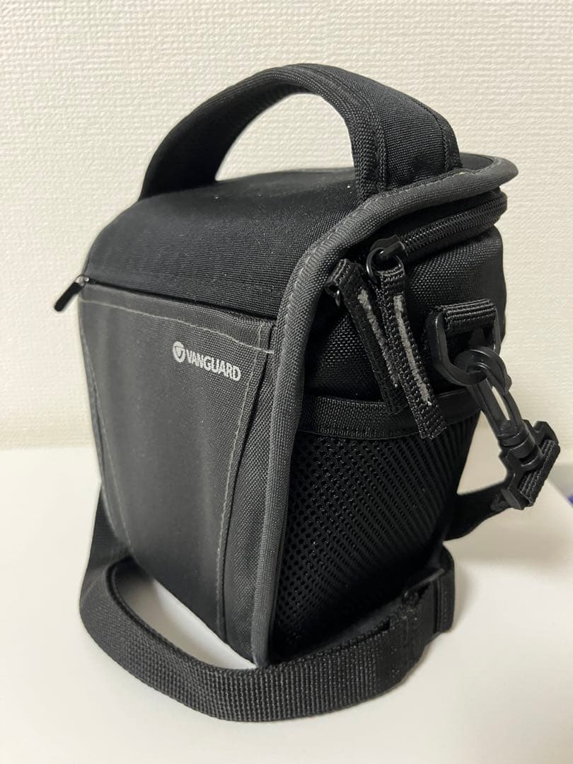 オリンパス OM-D E-M5 Mark II 12-40mm PROレンズ付