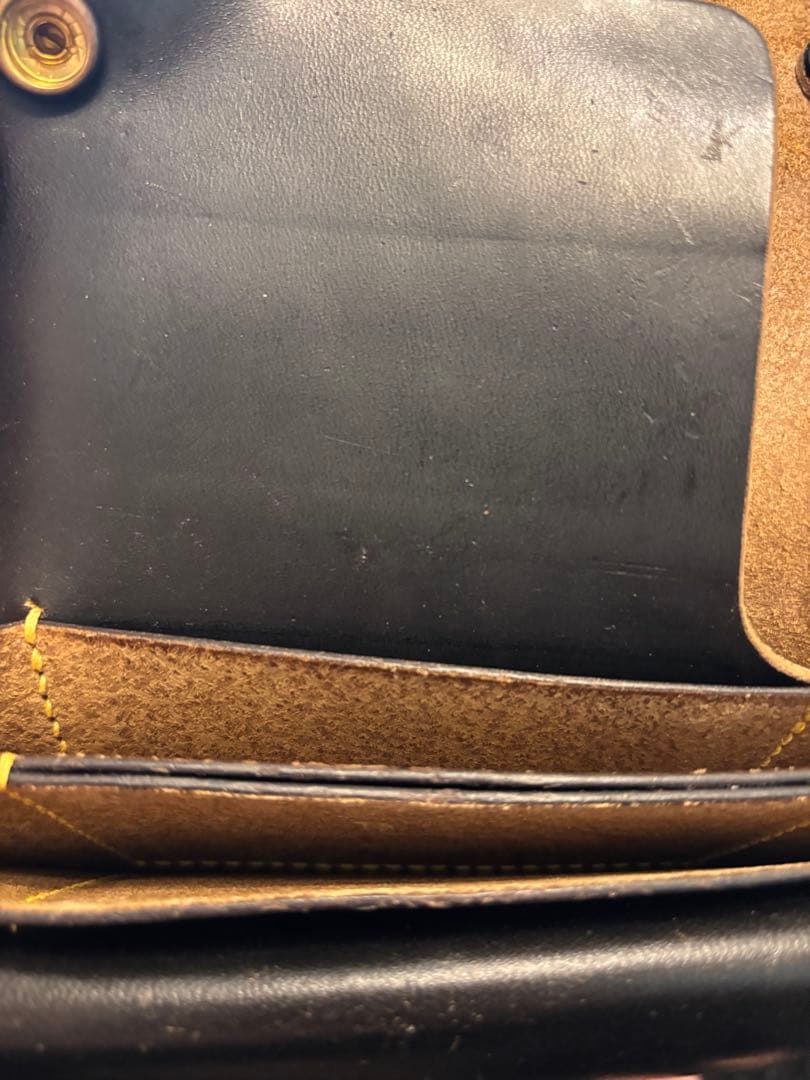 トラッカーウォレット黒　チョコチップさん