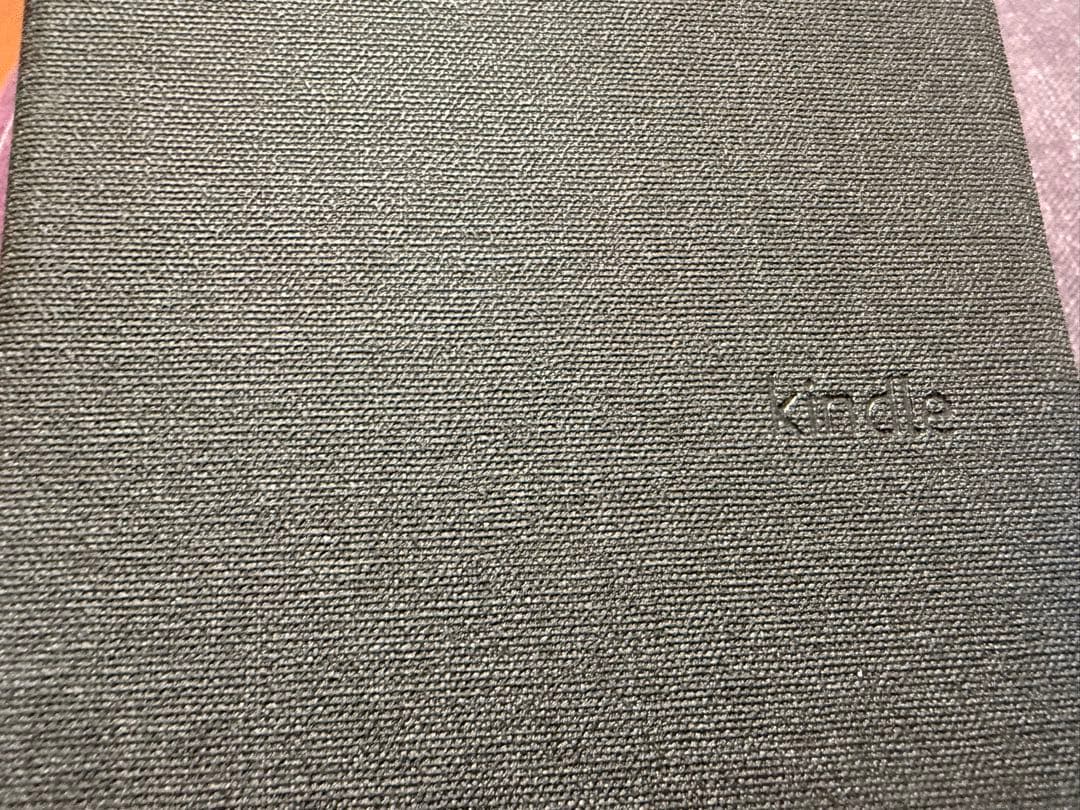 Kindle Paperwhite (第12世代) 本体 16GB ケース有り