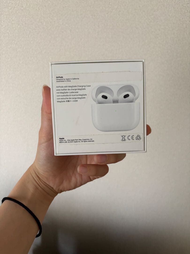 AirPods (第3世代) MagSafe充電ケース付き \"中古品\"