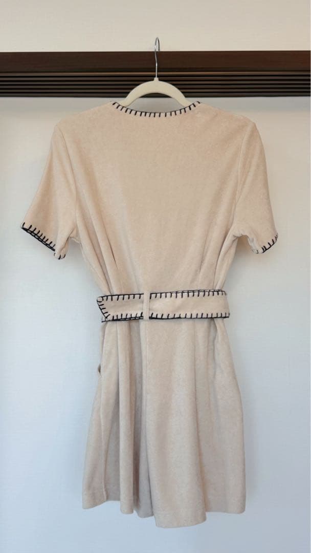 新品未使用Herlipto Summertime Romper M