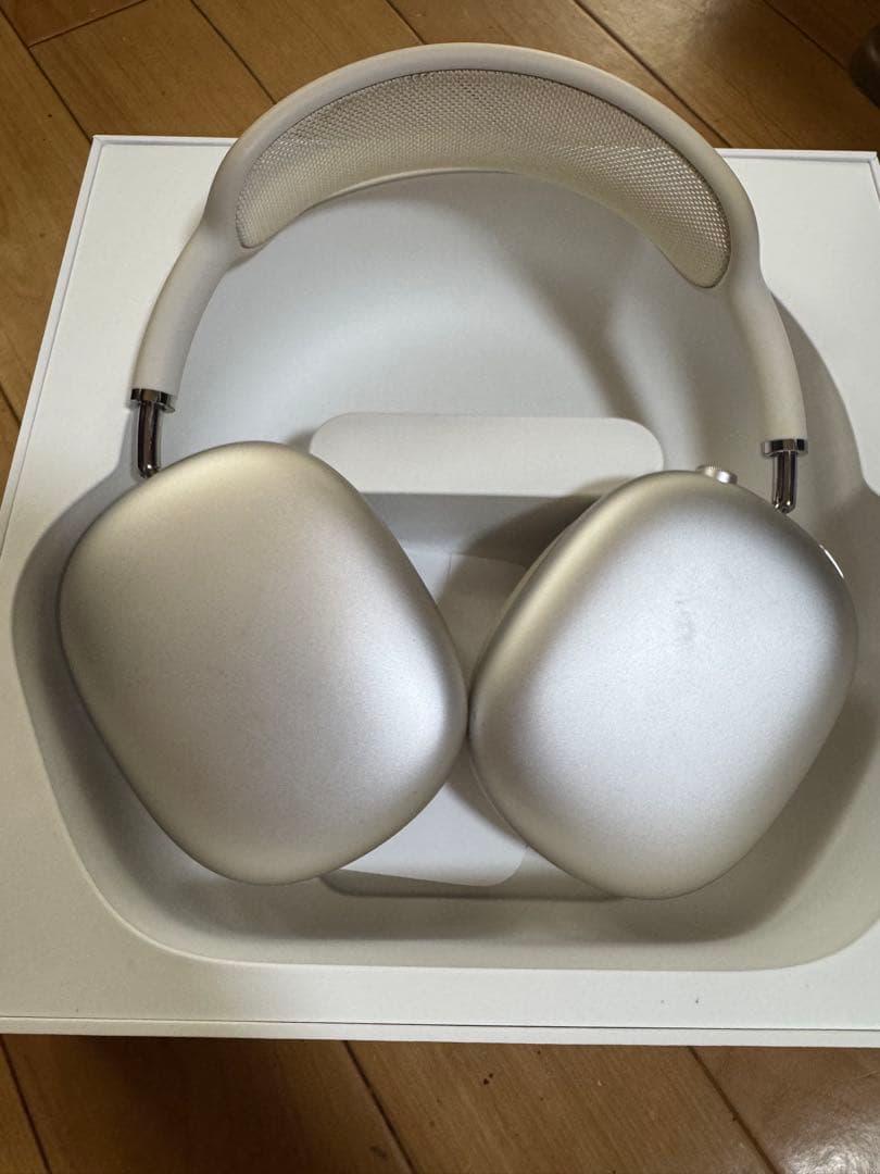 【Apple純正】**AirPods Max (スターライト)
