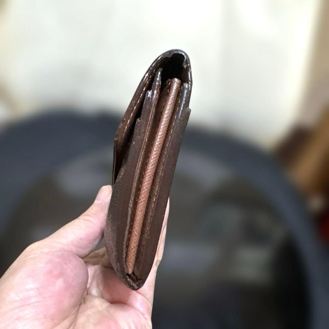 14☆優良品♪カード16枚タイプ☆サラ長財布