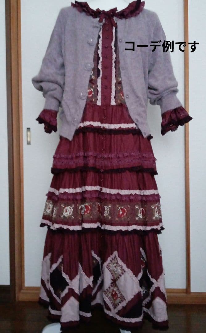 ピンクハウス　ローズチュールレース使いパッチワーク風ワンピース　モーブピンク　赤