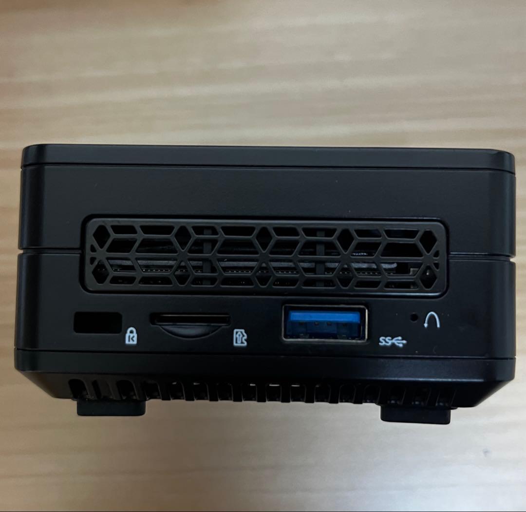 超小型 Minisforum EM680 SSD:512GB おまけ付き