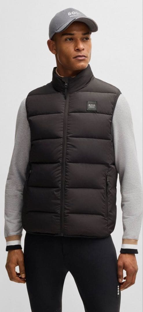 ★新品•未使用品★Hugo Boss防水パデッドジレ パネル