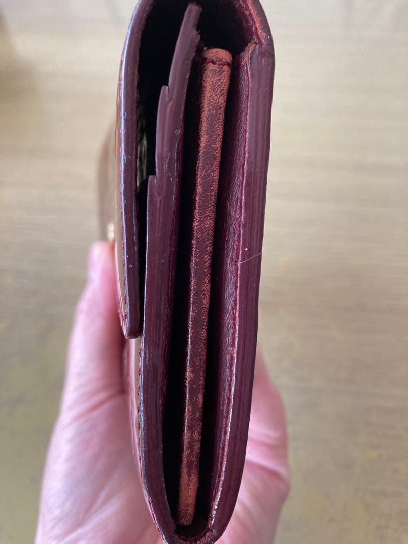 ルイヴィトン ヴェルニ ポルトフォイユ サラ 長財布 (商品説明必読　訳あり)