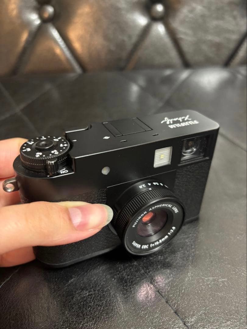 デジタルカメラ Fujifilm X-half