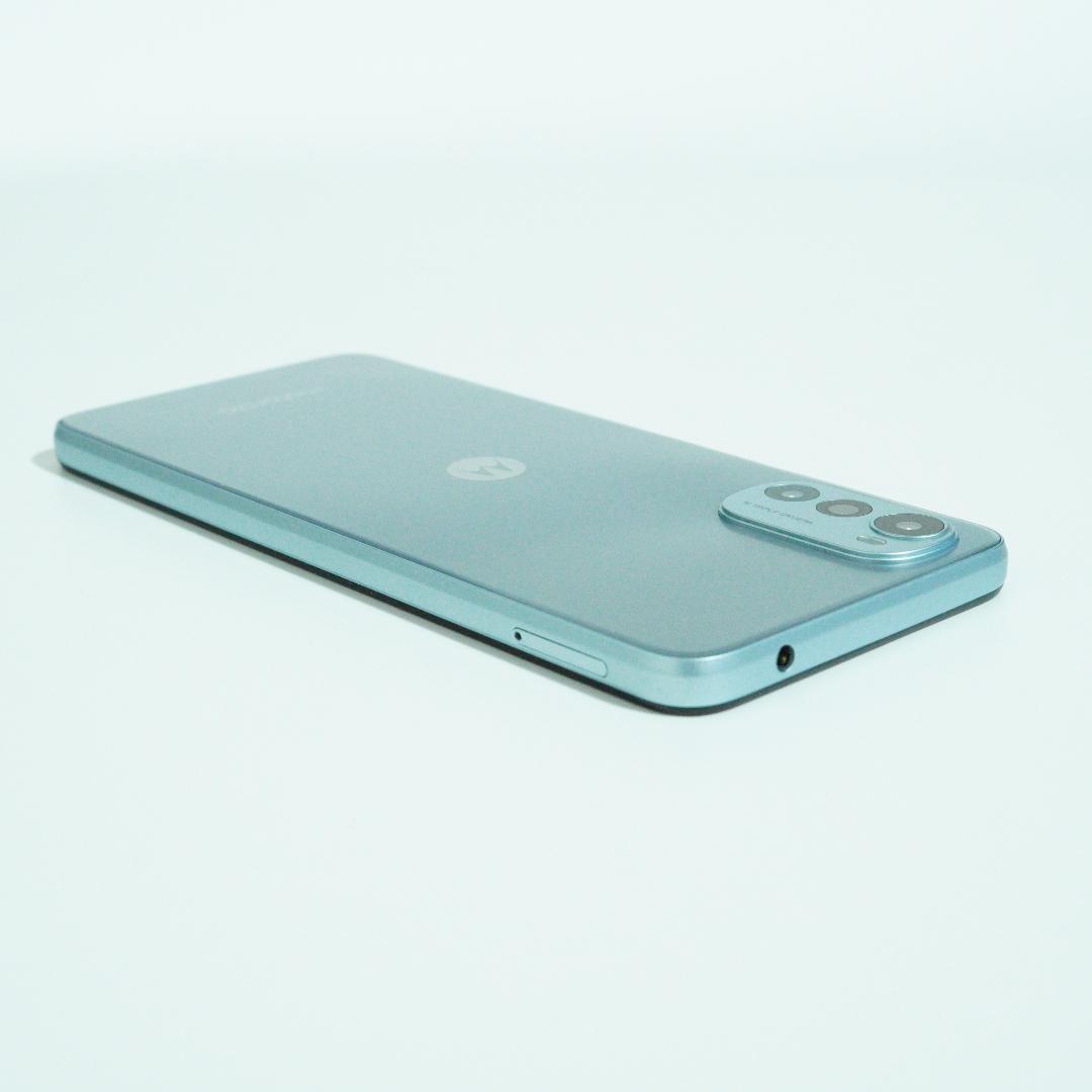 Motorola moto e32(s) 本体