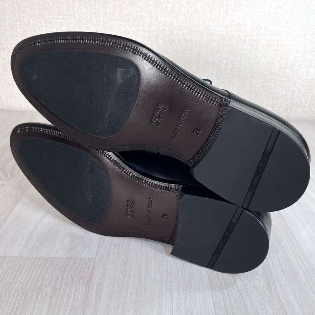 【未使用級】HUGO BOSS　革靴　ストレートチップ　メダリオン　現行モデル