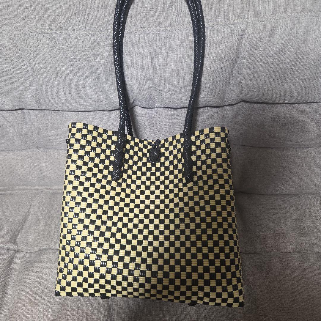 最終値下げ☆メケアリサグミバッグMサイズ